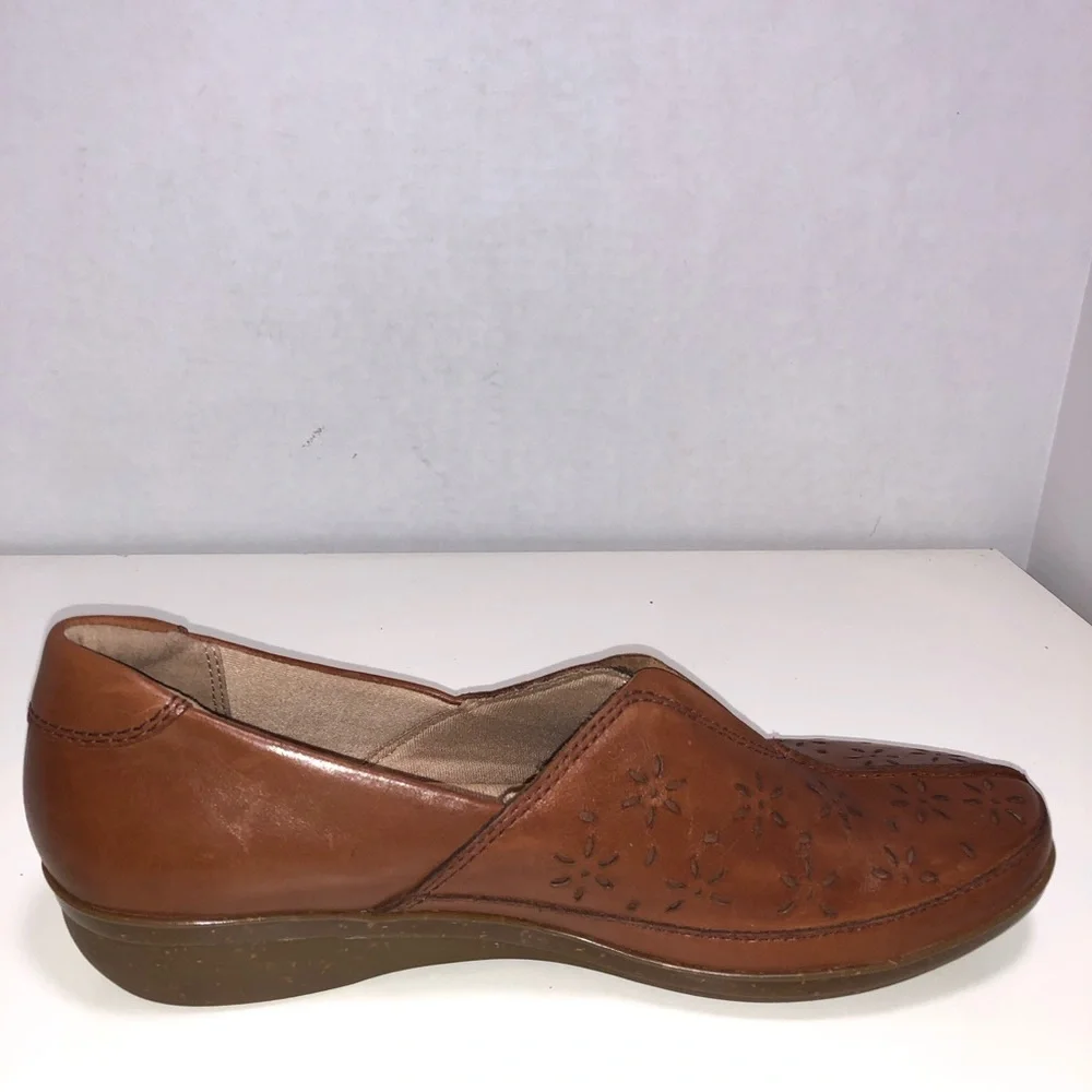 Women's Tan Leather Slip-On Flats with Floral Cutouts